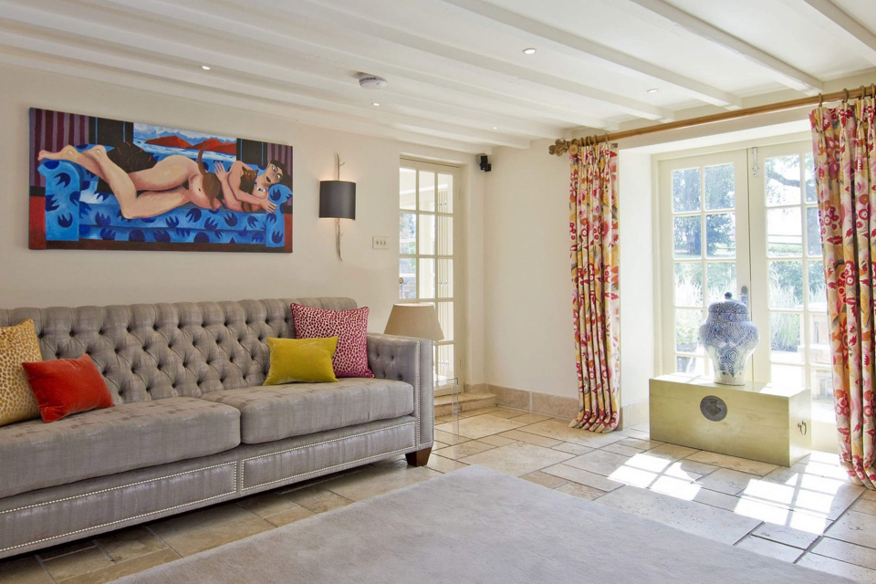 Contemporary Cottage Interior Design, Living