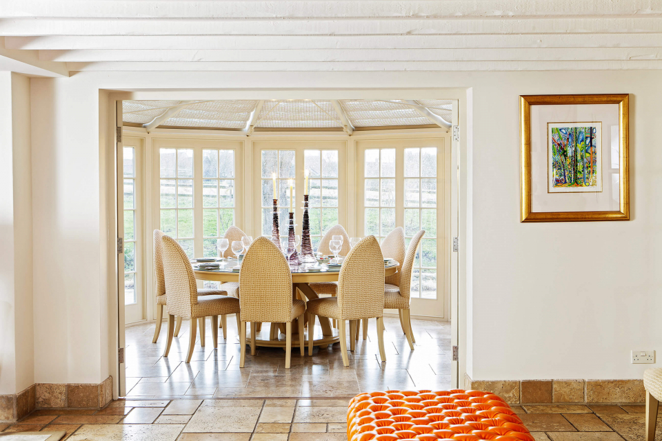 Contemporary Cottage Interior Design, Living