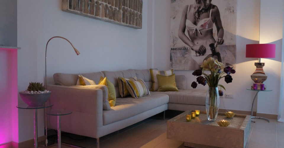 Glass Staircase, Artwork